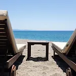 فندق Thirides غيتيو