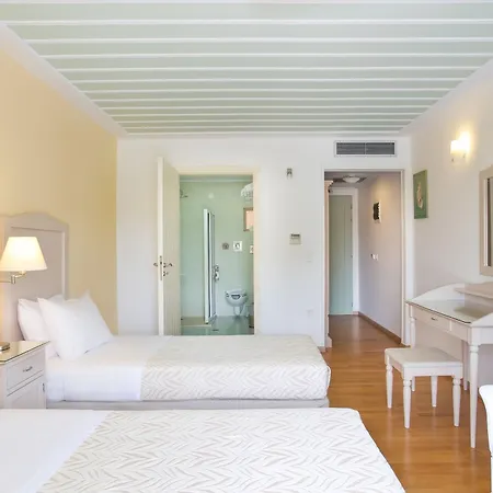 Hotel Thirides