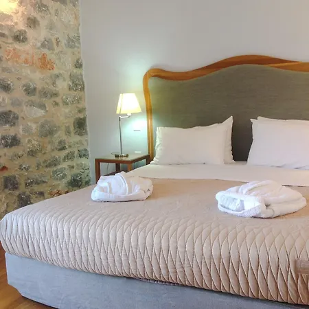 Hotel Thirides 4*