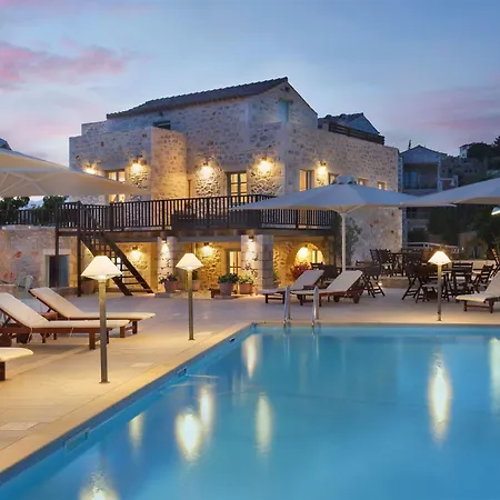 Thirides Hotel 4*