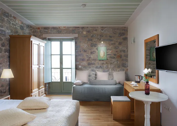 Hotel Thirides